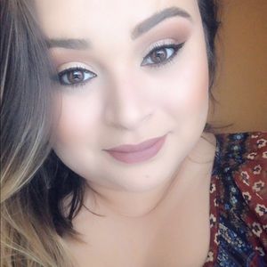 Meet your Posher, Tiffani